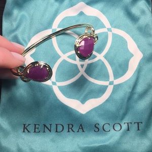 Kendra Scott bracelet